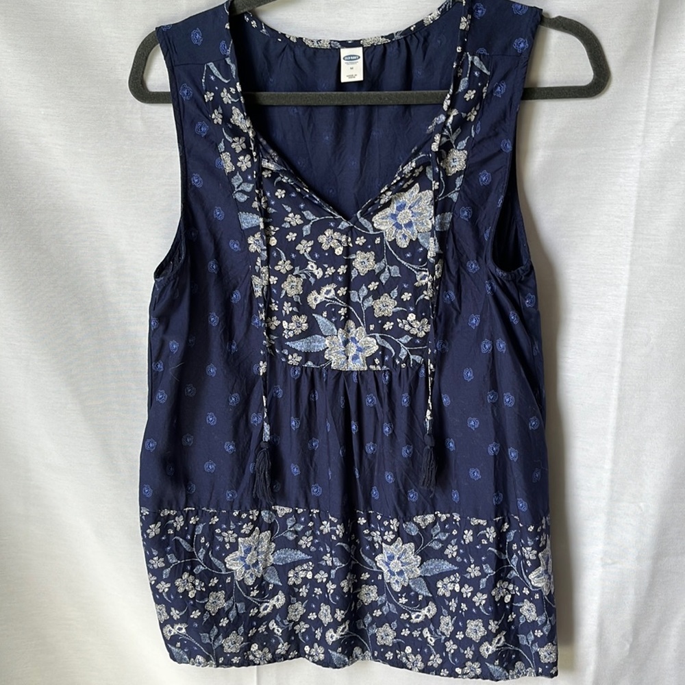 Old Navy Top Sleeveless